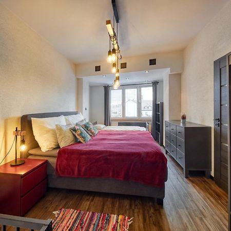Mahalo Apartment Μπρατισλάβα Εξωτερικό φωτογραφία