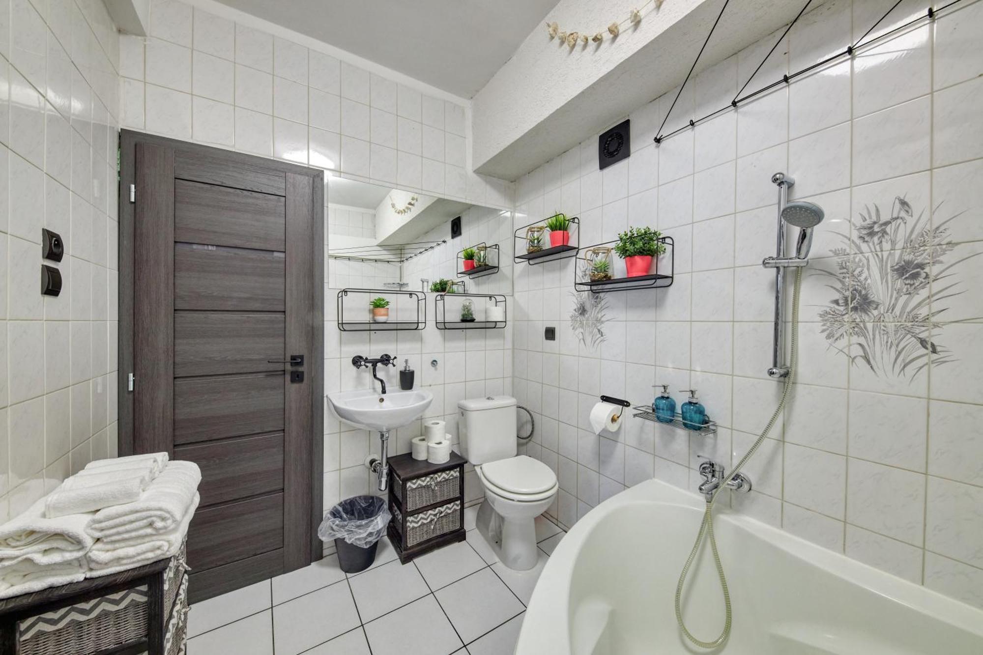 Mahalo Apartment Μπρατισλάβα Εξωτερικό φωτογραφία